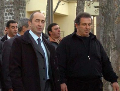 «Ժամանակ». Ծառուկյանը հրավիրել է Ռոբերտ Քոչարյանին, բայց մերժում է ստացել. հարաբերությունները լարված են