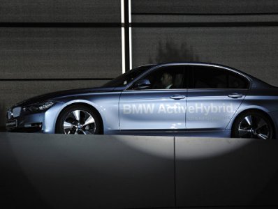BMW to recall 193,000 cars in China due to airbags defect