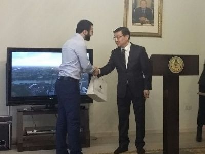 Посол Казахстана в Армении вручил призы победителям конкурса «Мой независимый Казахстан»