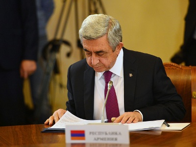 Սերժ Սարգսյանը մասնակցել է ՀԱՊԿ խորհրդի նստաշրջանին (ֆոտո)