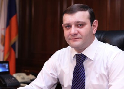 «ՀԺ». Տարոնի կամքը. նա ուզում ՀՀԿ ցուցակ մտցնել իր հավատարիմ կանանց