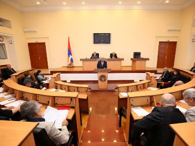 ԼՂՀ ԱԺ-ում ներկայացվել է նոր Սահմանադրության նախագիծը. քննարկման հատուկ ընթացակարգ է սահմանվել