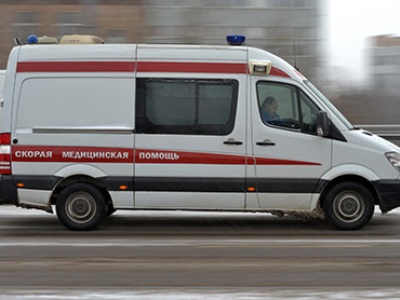 В России мужчина выпил жидкость для автомобильного стеклоомывателя, шампанское и туалетную воду