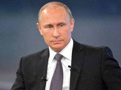 Путин поздравил Обаму, Трампа и американцев с Новым годом