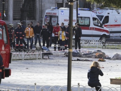 Турецкая полиция арестовала 8 человек в связи с терактом в Стамбуле