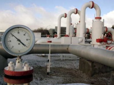 На морской платформе в Азербайджане обрушилась емкость с дизельным топливом