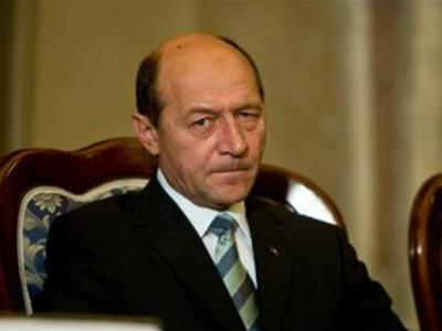 Бывший президент Румынии попытается оспорить в суде указ о лишении его молдавского гражданства