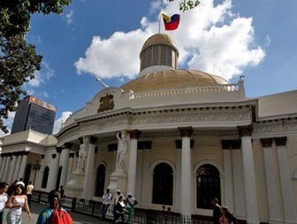 Venezuela’s Supreme Court: Parliament can not dismiss president Maduro