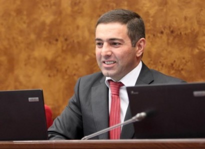 «Ժամանակ». ԱՄՆ-ի «խերը». Վովա Գասպարյանի հարուստ փեսան պատգամավոր դառնալու խնդիր ունի