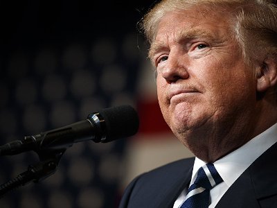Дональд Трамп: <div class=