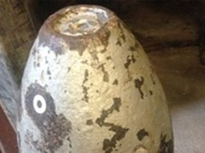 Wales museum keeps artillery shells for 10 years