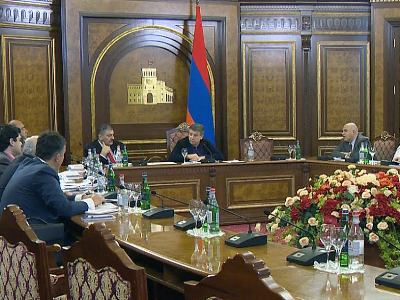 В Правительстве Армении обсудили программу развития Гюмри