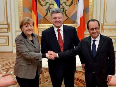 Порошенко, Меркель и Олланд выразили уверенность в скорой отмене виз для украинцев