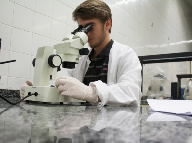 Armenian researchers can resolve any defense, economy issue