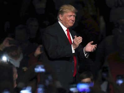 Трамп объяснил, почему вынужден пользоваться Twitter