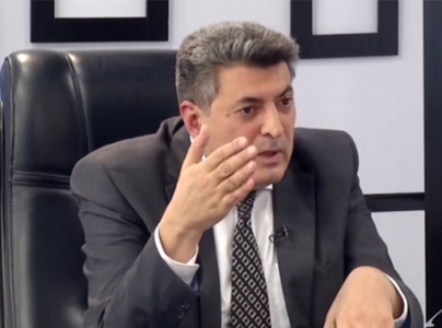 «Ժամանակ». Ստեփան Դեմիրճյանին տեղ չեն տվել ՀԱԿ-ի առաջին եռյակում. Նա անհաջող փորձեր է անում