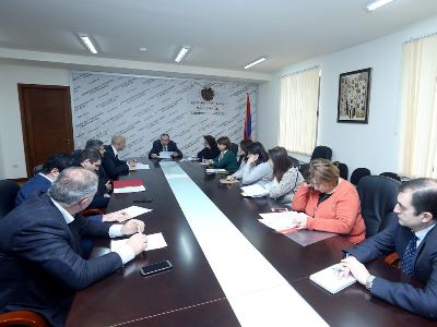 Կրթության որակի անկման հիմնական պատճառներից մեկը կախվածությունն է ուսանողի վարձավճարներից. ԿԳ նախարար
