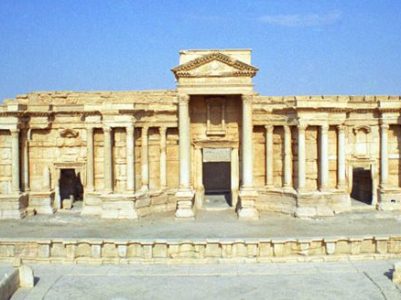 ISIS militants destroy Roman amphitheater facade in Palmyra