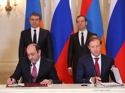 Սուրեն Կարայանը եւ ՌԴ արդյունաբերության եւ առեւտրի նախարարը Մոսկվայում համագործակցության հուշագիր են ստորագրել