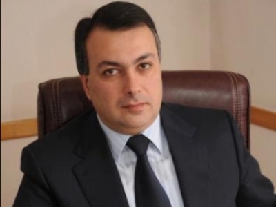 Արմեն Ամիրյանը անդամագրվում է ՀՀԿ-ին