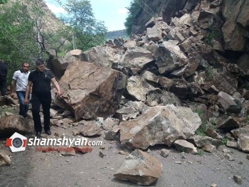 Քարաթափում Ալավերդի-Այրում հատվածում. Ճանապարհը երկկողմանի փակվել է (Ֆոտո)