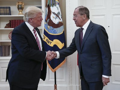 Putin ready to provide record of  Trump-Lavrov talks to US  Senate and Congress