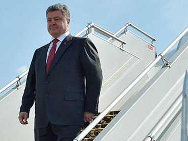 Ukraine’s Poroshenko arrives in Germany