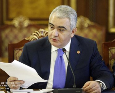 «Ժամանակ». Արման Սահակյանի հետընտրական «պարգեւատրումները». «Ֆազի» եղբոր կինը տնօրեն է դարձել