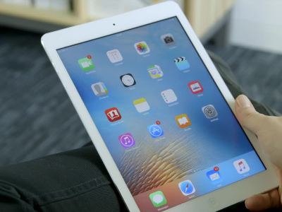 На аукцион eBay выставлен прототип дебютной модели iPad за $5000