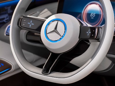 Mercedes-Benz представит дешевый электромобиль
