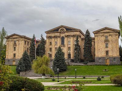Ազգային ժողովում ձեւավորվել են մշտական հանձնաժողովները (ցանկ)