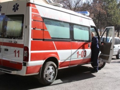 Փրկարարները հոսպիտալացրել են երևանյան բակում ընկած քաղաքացուն. նա ԲԿ-ում մահացել է