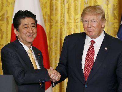 Лидеры США и Японии договорились усилить санкции против КНДР