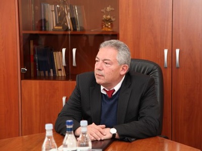 «Ժողովուրդ». Դատավորները շարունակում են դիմումներ ներկայացնել Արման Մկրտումյանին. Մեզ դատական գործեր մի տվեք