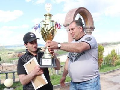 Armenia prisoner conducts record-breaking exercise