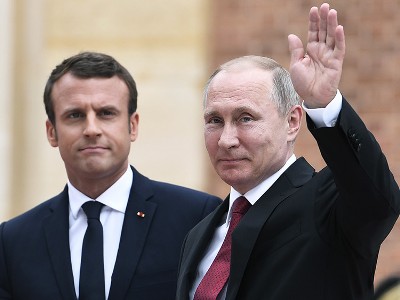 Макрон: «Ни одна важная проблема в мире не может быть решена без участия России»
