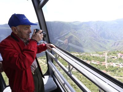 Ես շատ հպարտ եմ, որ որդիս՝ Նիկոլան, որոշեց մկրտվել Հայաստանում. Շառլ Ազնավուր (Ֆոտո)