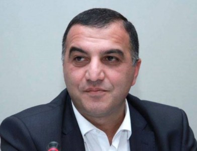 «Իրատես». Սերժ Սարգսյանը մտադիր չի եղել սոցապնախարարությունը նորից վստահել Արտեմ Ասատրյանին
