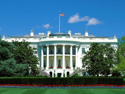 Белый дом обжаловал в верховном суде блокировку миграционного указа Трампа