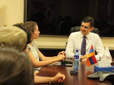«Պետք է ունենալ հստակ տեսլական». ՎիվաՍել-ՄՏՍ-ը հյուրընկալել է «Դեպի Հայք» հիմնադրամի երիտասարդ կամավորներին