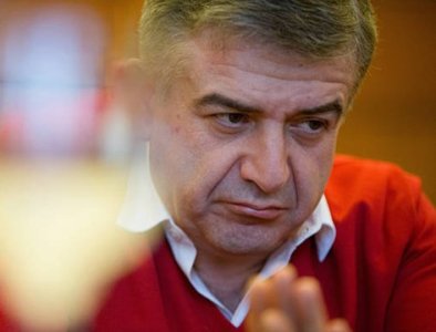 «Ժամանակ». Սերժ Սարգսյանի շրջապատը Կարեն Կարապետյանին ցույց է տալիս դռան տեղը. որոշումն արդեն կայացվել է