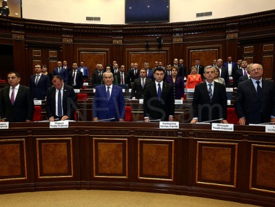 Armenia Parliament pays tribute to victims of Tehran attacks