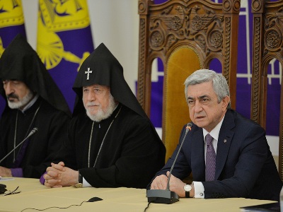 Սերժ Սարգսյանը Մայր Աթոռ Սբ. Էջմիածնում մասնակցել է Եկեղեցական-ներկայացուցչական ժողովին (Ֆոտո)