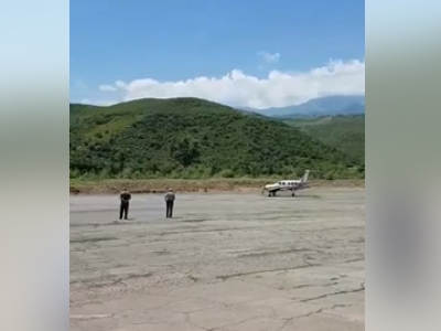 First plane lands at Armenia Syunik Province airport