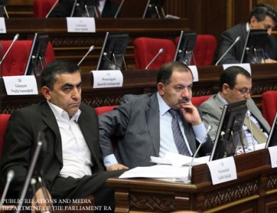 «Իրատես». «Դալաններում ծեծվելու» հերթը ՀՅԴ-ինն է