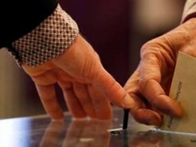 France votes in first round of parliamentary elections