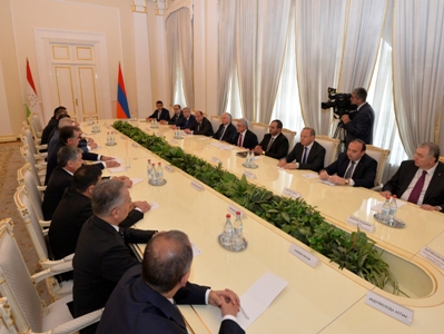 Հայաստանի եւ Տաջիկստանի միջեւ մի շարք համաձայնագրեր են ստորագրվել