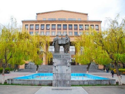 ԵՊՀ-ում ընթանում է «Թվապատում-2017. մեդիամենեջմենթ» համաժողովը
