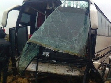 11 азербайджанцев пострадали при аварии автобуса в Калмыкии