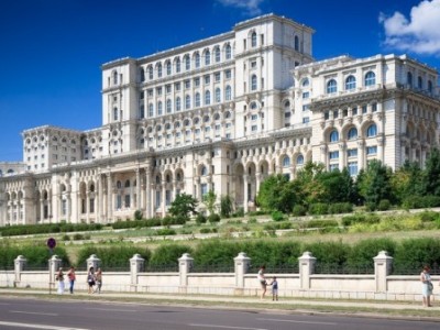 Парламент Румынии отстранил правительство страны